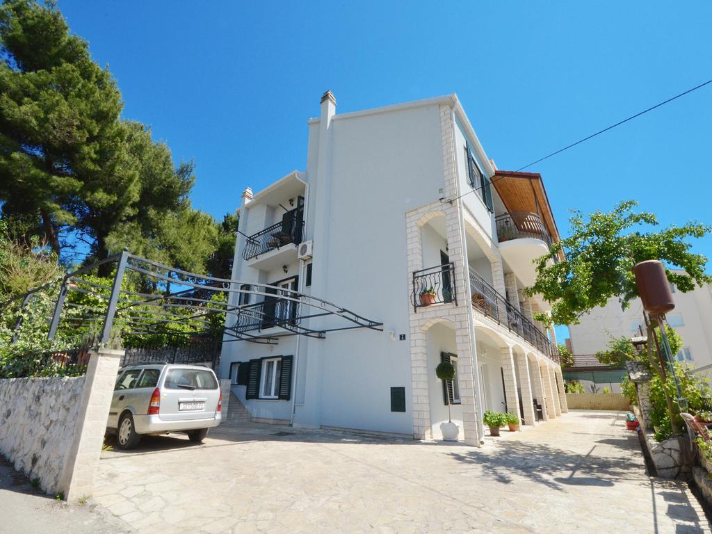 Apartment Vukadin Trogir Exterior foto